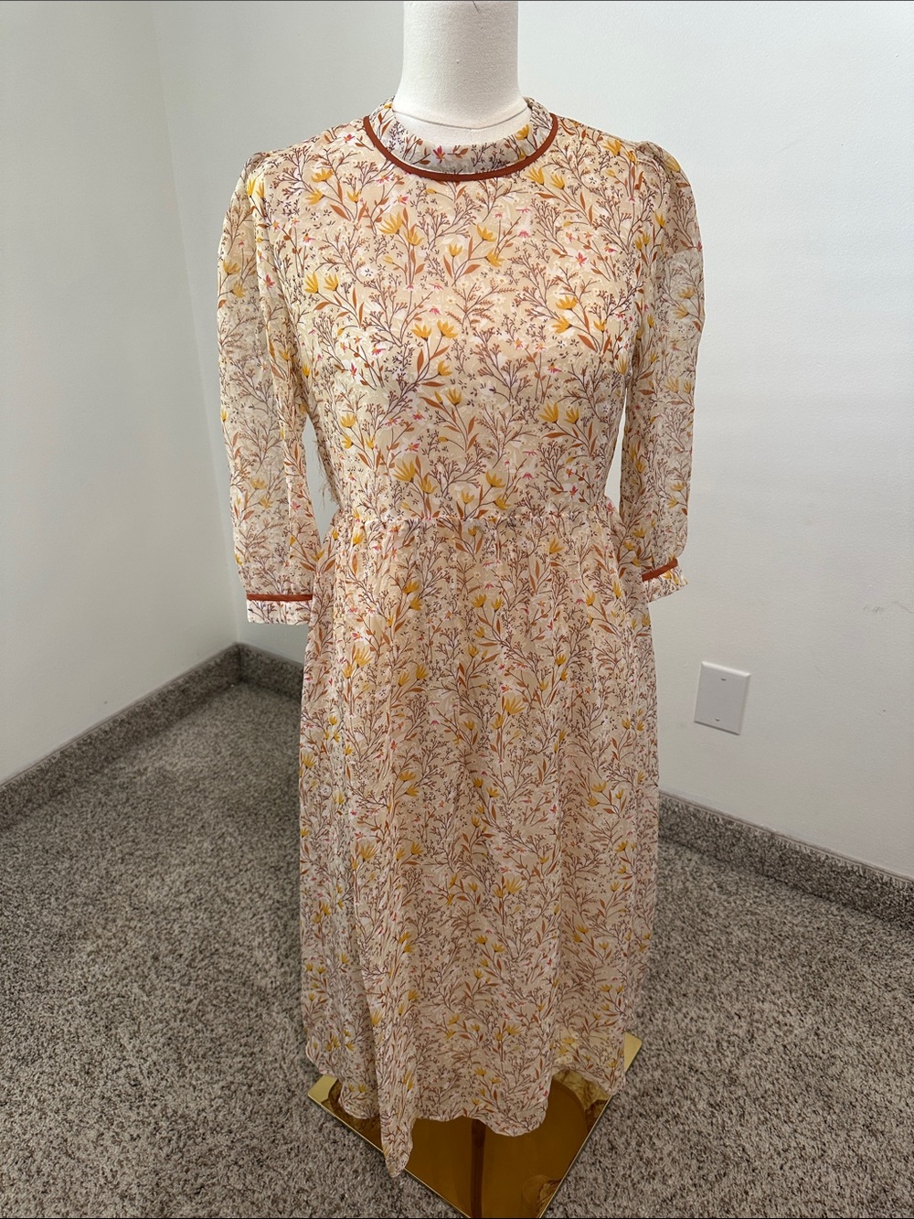 🕯️ Piper & Scoot Midi Dress